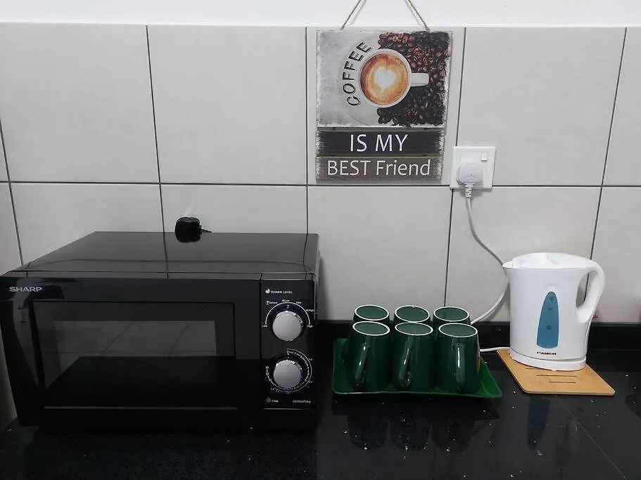 Bohemian Home 3 Bedroom -10 Mins To Mid Valley Kuala Lumpur Malaysia