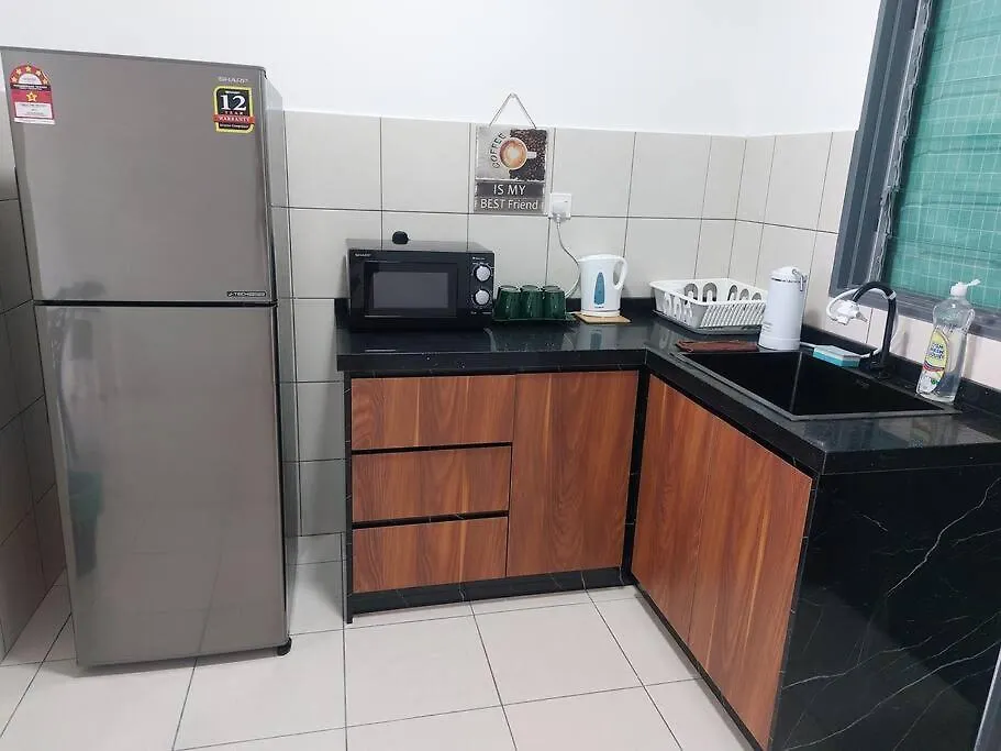 Bohemian Home 3 Bedroom -10 Mins To Mid Valley Kuala Lumpur Apartment